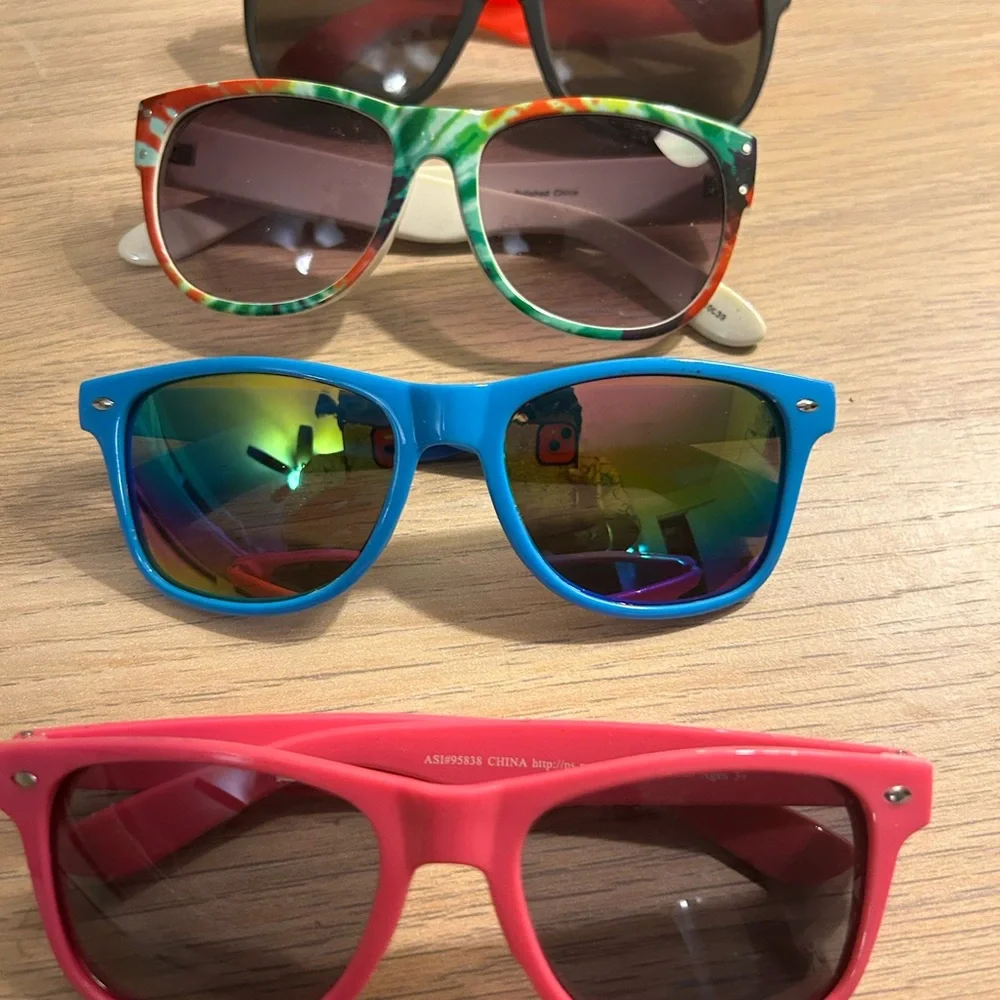 Colorful Sunglasses Set